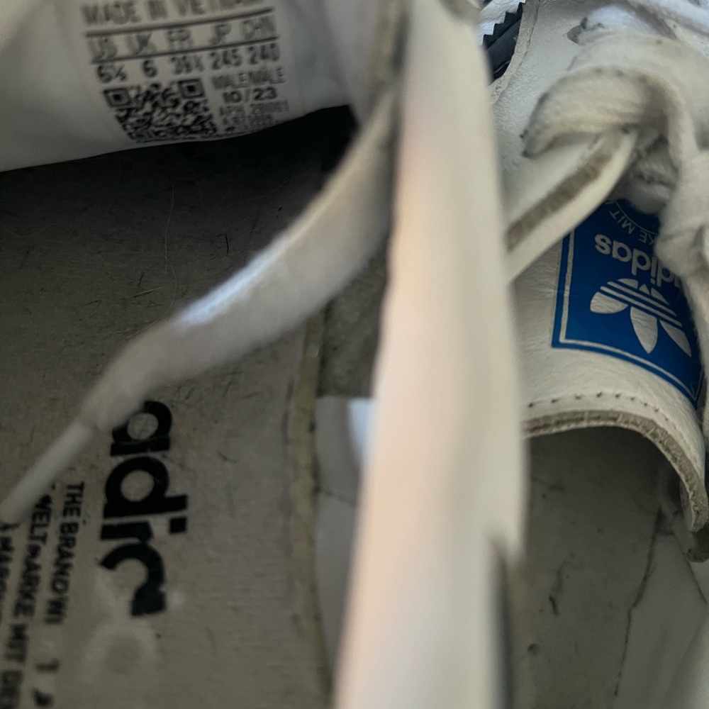 adidas White and Black Women's Retro Sneakers Samba sneakers 6.5 - Picture 4 of 4